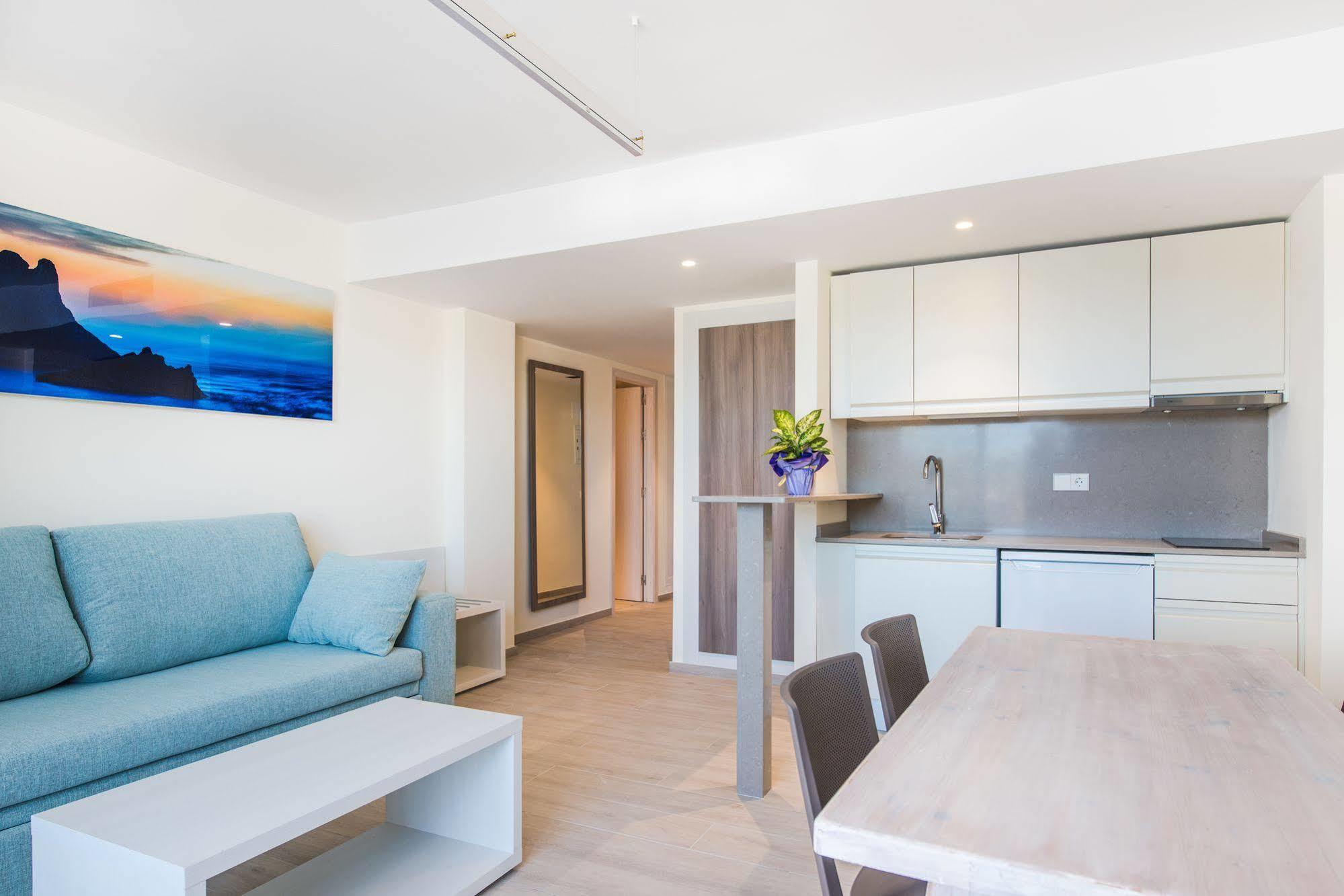 Apartamentos Los Angeles ซานอันโตนิโอ ภายนอก รูปภาพ